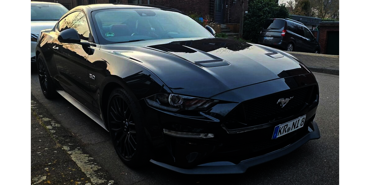 Ford Mustang 94.000 km 34.900 &euro; Krefeld 47829