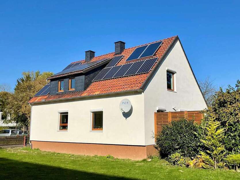 Haus zum Kaufen in Einbeck 299.000 € 160 m²