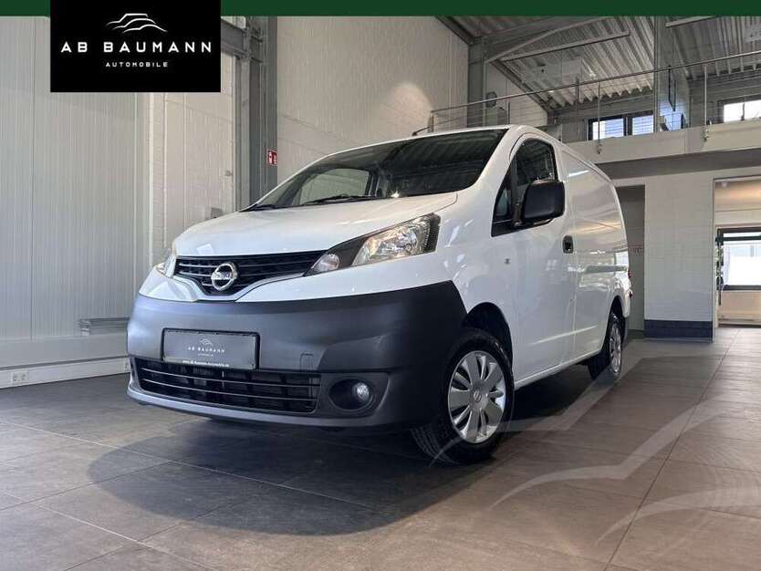 NV200