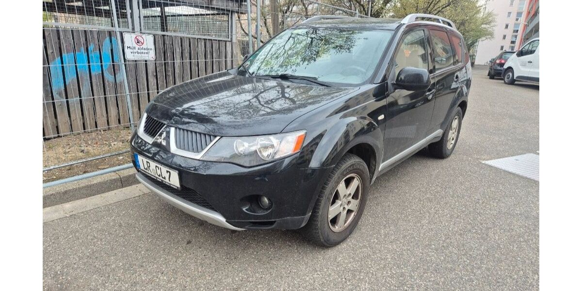 Mitsubishi Outlander 310.000 km 2.800 &euro; Bad krozingen 79198