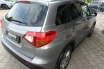 Suzuki VITARA 1.6 4X2 M/T COMFORT |NAVI|RFK|SHZ| 93.350 km 12.960 &euro; Höhenkirchen-Siegertsbrun 85635