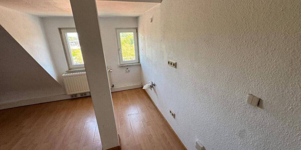 Etagenwohnung Saarbrücken St Johann - 2 Zimmer, 65 m&sup2;, 495&euro; | Angebot:26438415