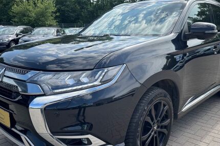 Mitsubishi Plug-in Hybrid Outlander 297.622 km 11.999 &euro; Neumünster 24539