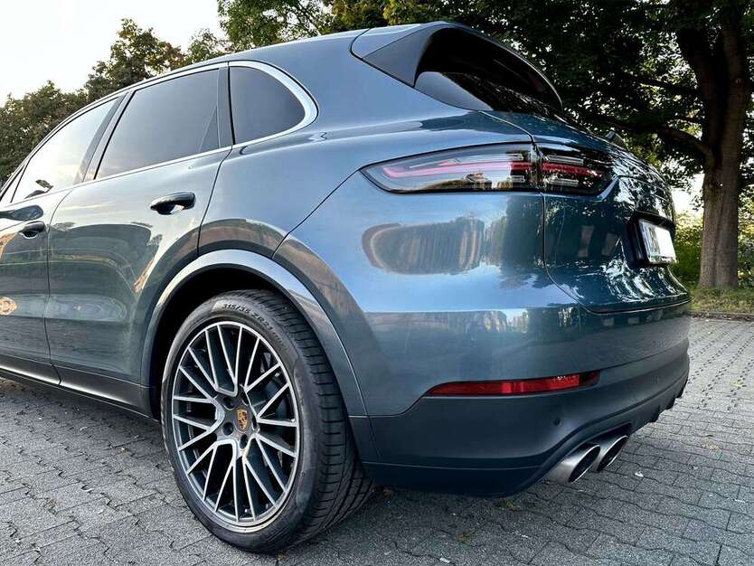 Porsche Cayenne 72.700 km 55.800 € Tamm 71732