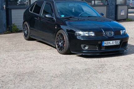 Seat Leon 209.100 km 5.990 &euro; Hamm 59075