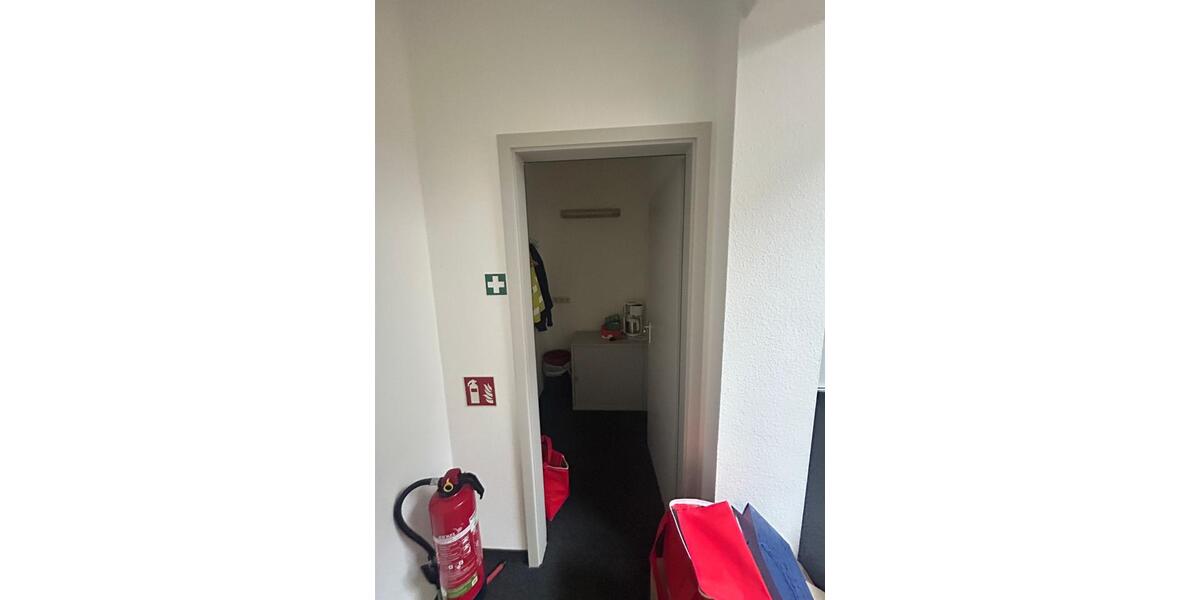 Gewerbeobjekt Wermelskirchen - 1.100&euro; | Angebot:25896565