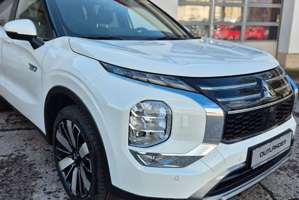 Mitsubishi Outlander 2.000 km 51.790 &euro; Eisenach 99817