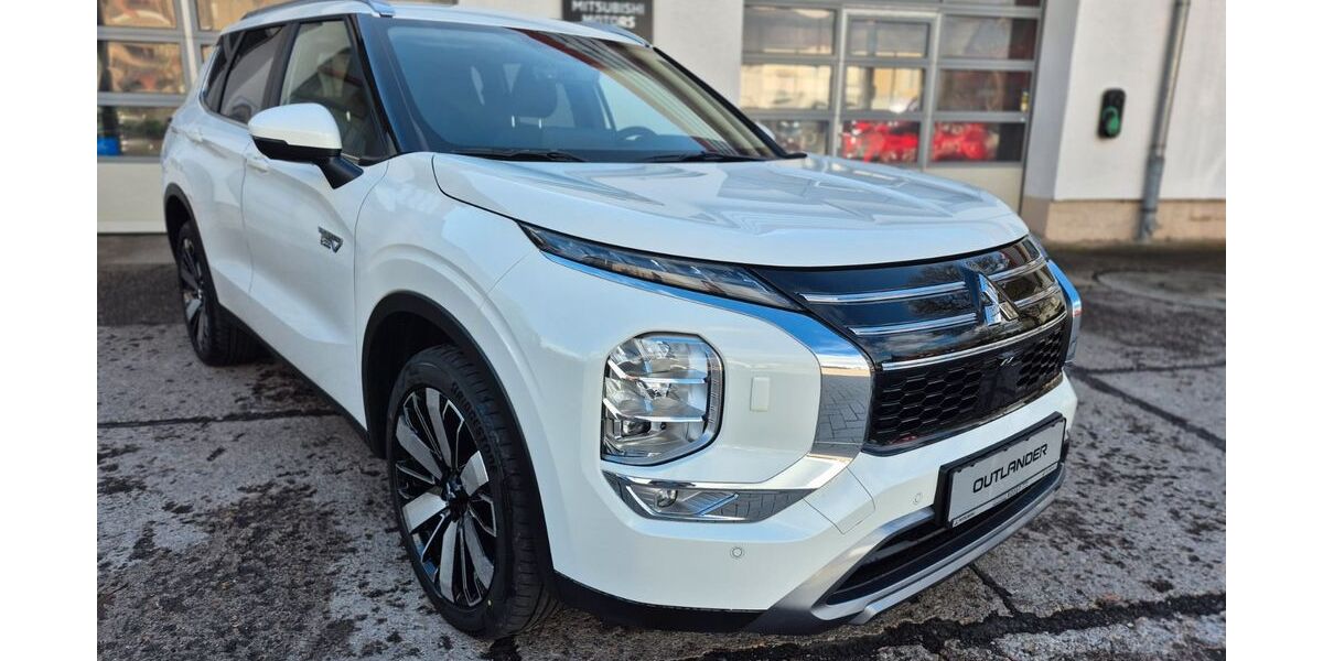 Mitsubishi Outlander 2.000 km 51.790 &euro; Eisenach 99817