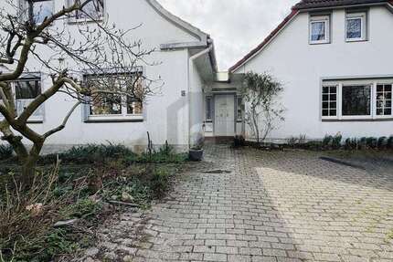 Haus Wilhelmshaven Altengroden - 7 Zimmer, 188 m&sup2;, 260.000&euro; | Angebot:26074234