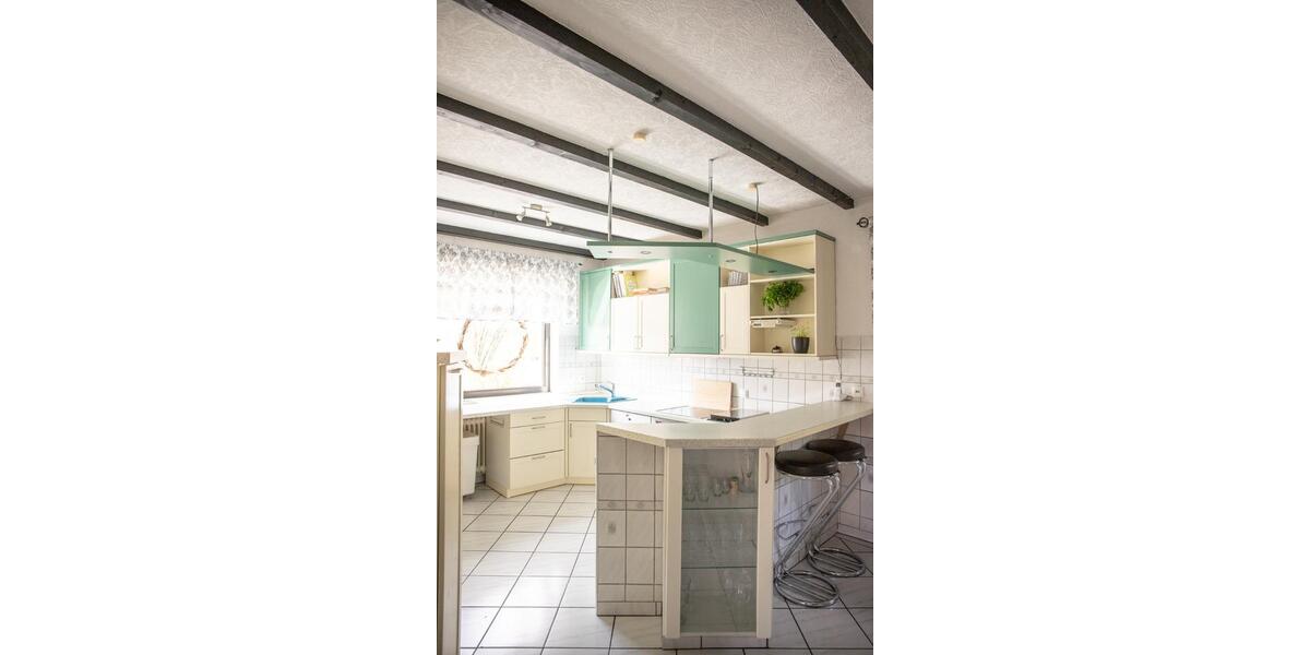 Einfamilienhaus Schloß Holte-Stukenbrock Stukenbrock - 10 Zimmer, 290 m&sup2;, 595.000&euro; | Angebot:26272206