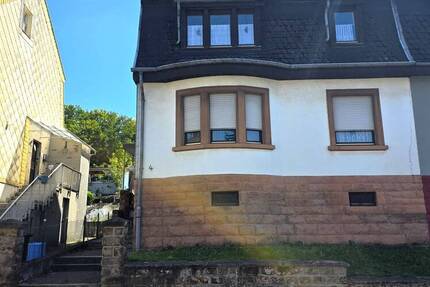 Haus Quierschied Fischbach - 1 Zimmer, 187 m&sup2;, 135.000&euro; | Angebot:25663883