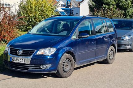 VW Touran 222.000 km 2.900 € Nersingen 89278