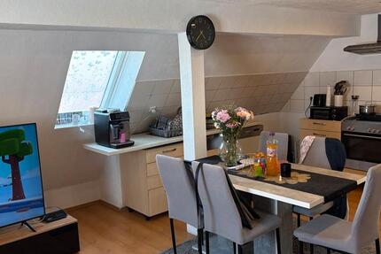 Wohnung Hechingen - 3 Zimmer, 80 m&sup2;, 700&euro; | Angebot:25404777