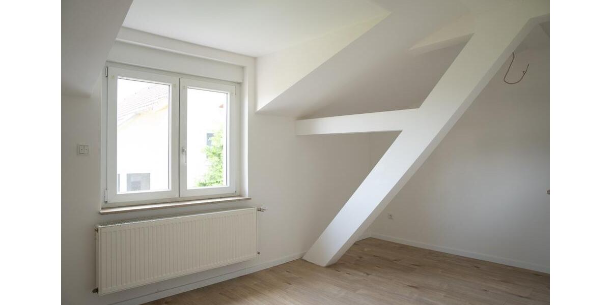 Exklusive Doppelhaushälfte in Landau zu vermieten (hochwertig) 4 zimmer