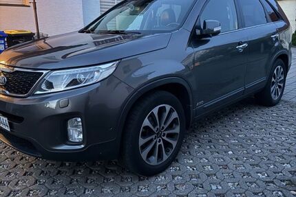 Kia Sorento 219.000 km 10.200 &euro; karlskron 85123