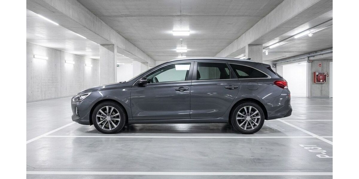 Hyundai i30 94.000 km 15.880 &euro; Güstrow 18273