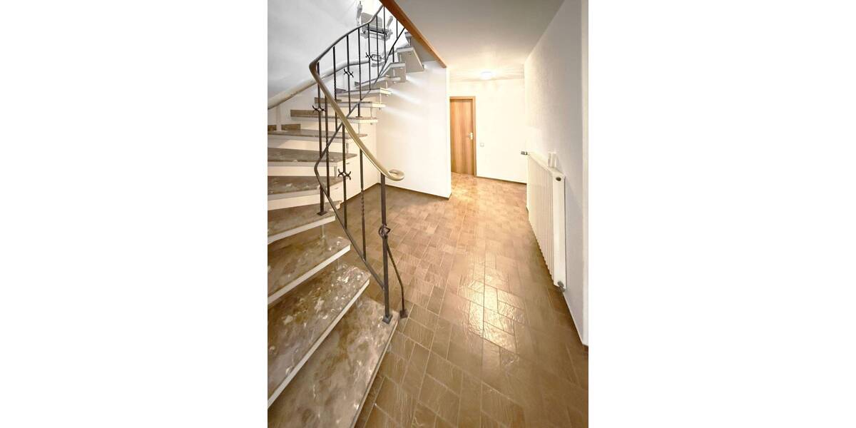 Einfamilienhaus Baunatal Altenritte - 7 Zimmer, 191 m&sup2;, 450.000&euro; | Angebot:26388889