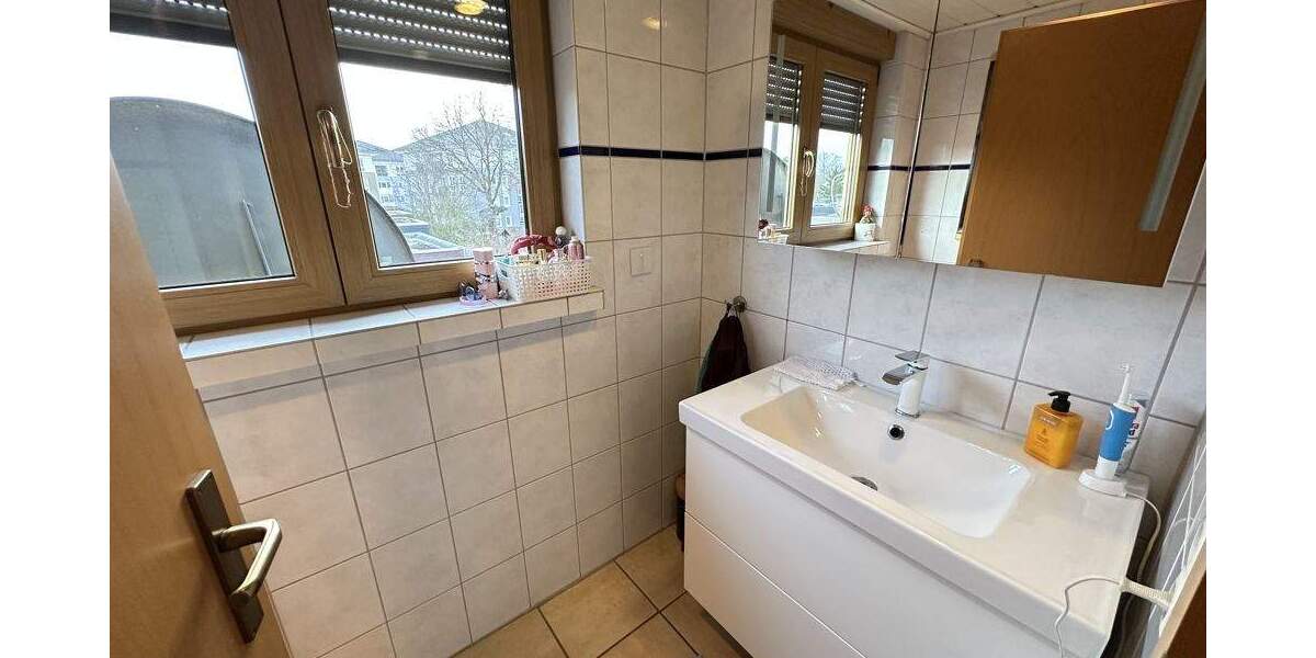 Einfamilienhaus Neuwied - 4 Zimmer, 140 m&sup2;, 1.200&euro; | Angebot:24855814