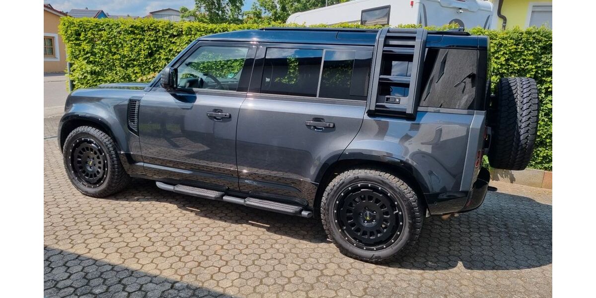 Land Rover Defender 16.000 km 88.600 &euro; Regenstauf/Diesenbach 93128