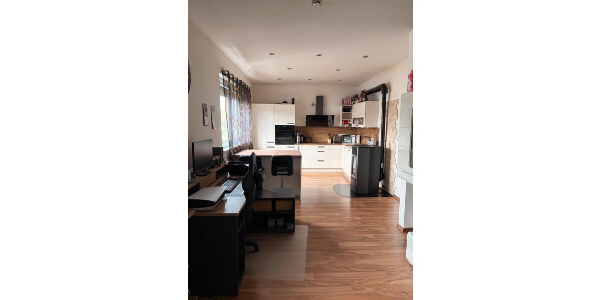 Etagenwohnung Altenmarkt an der Alz - 3 Zimmer, 80 m&sup2;, 192.000&euro; | Angebot:26598364