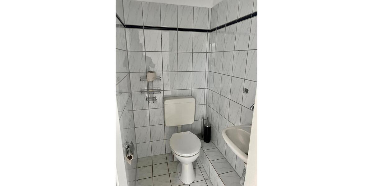 Dachgeschoßwohnung Wuppertal Unterbarmen - 5 Zimmer, 85 m&sup2;, 950&euro; | Angebot:25854706