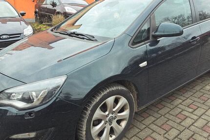 Opel Astra 175.000 km 4.190 &euro; Chemnitz 09114