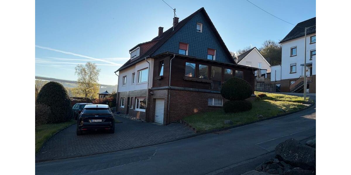 Einfamilienhaus Wilnsdorf - 220.000&euro; | Angebot:26329309