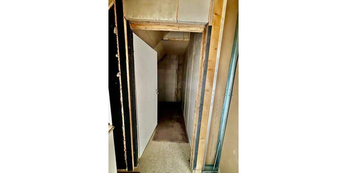 Reihenmittelhaus Idstein Wörsdorf - 5 Zimmer, 154 m&sup2;, 358.000&euro; | Angebot:25815183