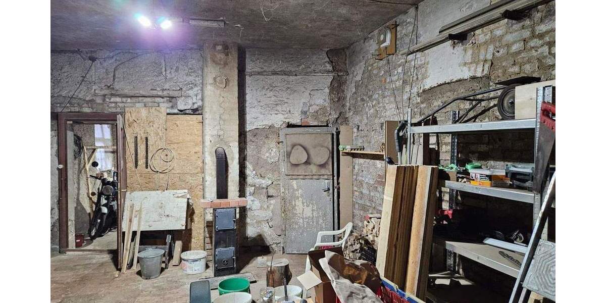 Einfamilienhaus Salzatal Beesenstedt - 5 Zimmer, 130 m&sup2;, 75.000&euro; | Angebot:25709126