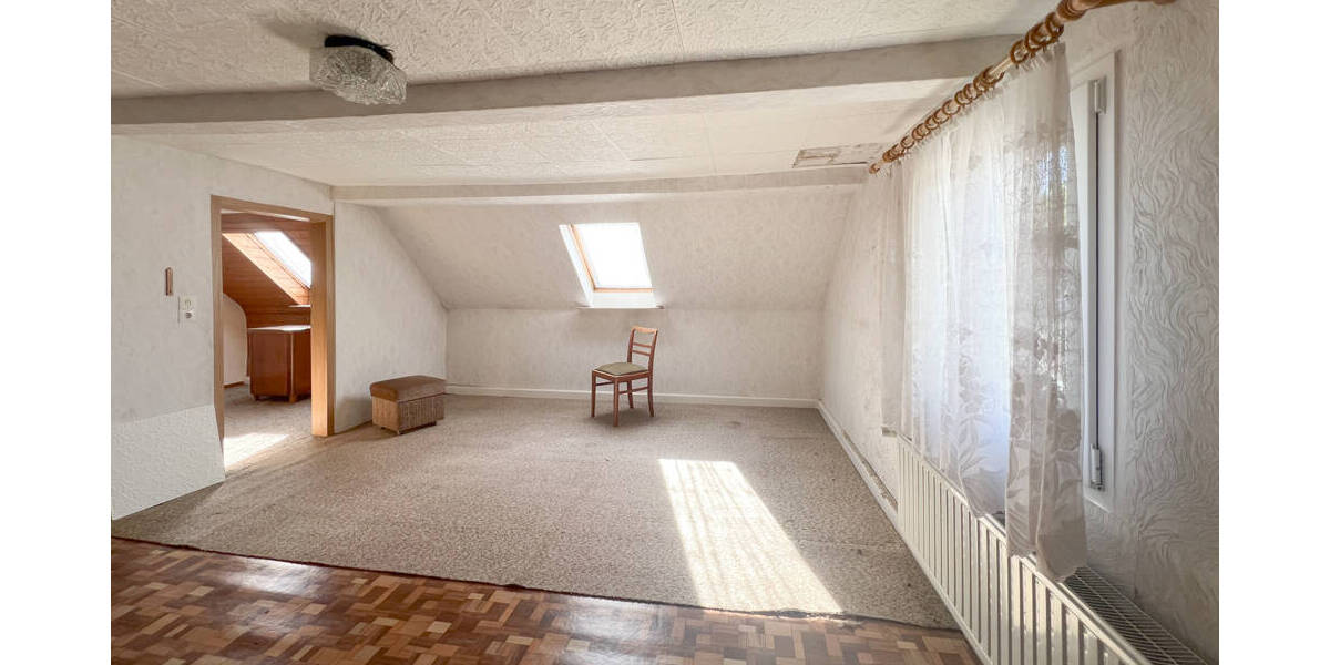 Einfamilienhaus Am Ettersberg / Berlstedt Berlstedt - 5 Zimmer, 118 m&sup2;, 175.000&euro; | Angebot:26127289