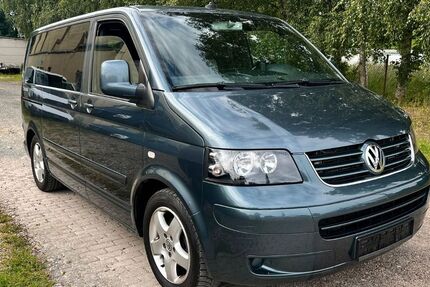 VW T5 Transporter 260.000 km 6.999 &euro; Rostock 18106