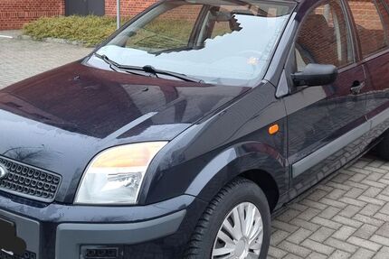 Ford Fusion 148.899 km 2.990 &euro; Berlin 12489