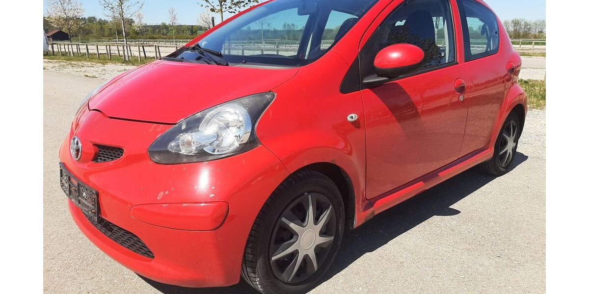 Toyota Aygo (X) 150.000 km 1.250 &euro; Eutenhausen 87733