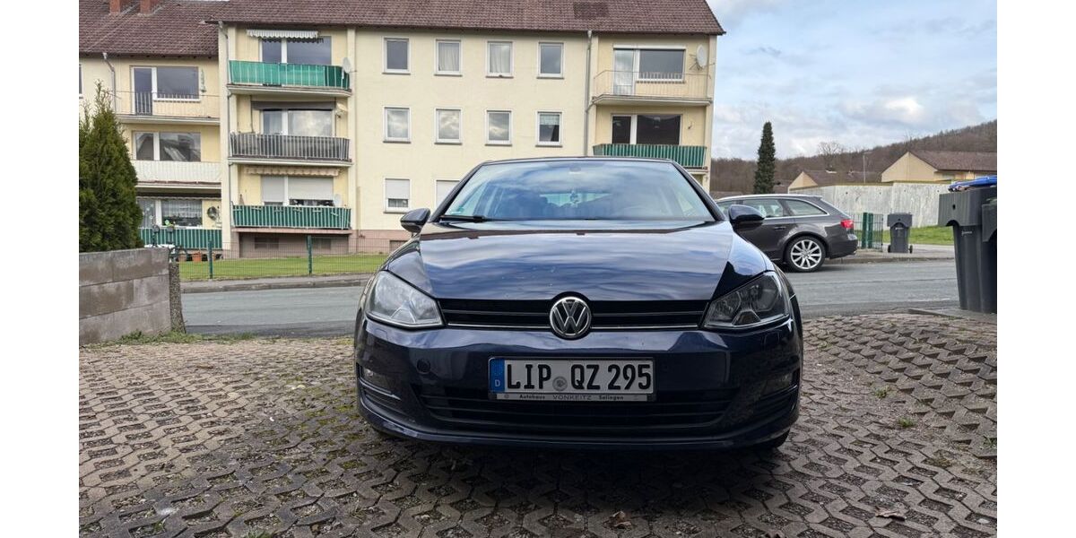 VW Golf 267.000 km 4.500 &euro; Schieder 32816