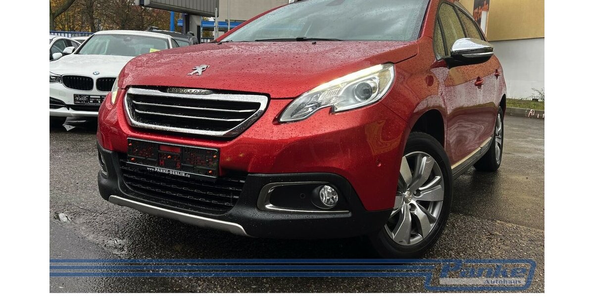 Peugeot 2008 Allure*Navi*PDC*SHZ*Ambiete*1-Hand*Tel. 98.291 km 8.480 &euro; Berlin 13187