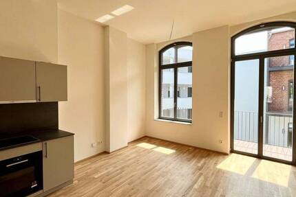 Sie suchen das Besondere? 2-Zimmer-LoftWohnung mit Balkon zum Erstbezug!