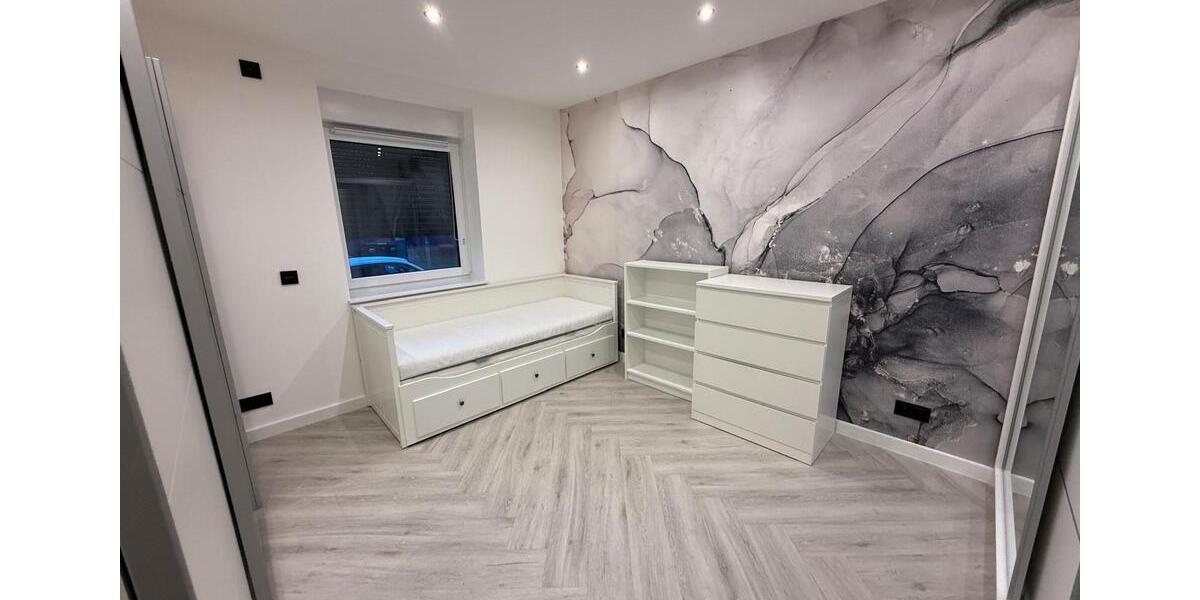 Doppelhaushälfte Essen Stadtbezirk VI - 4 Zimmer, 190 m&sup2;, 3.000&euro; | Angebot:26397480