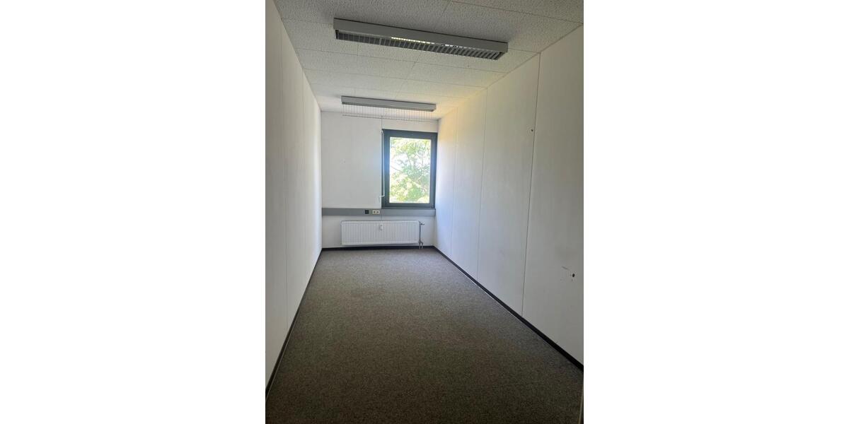 Gewerbeobjekt Leuna - 135&euro; | Angebot:25455519