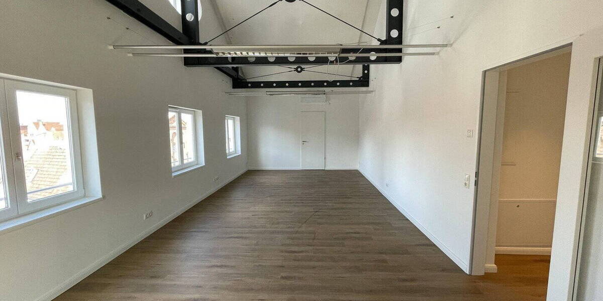 Gewerbeobjekt Lübeck Innenstadt - 2.490&euro; | Angebot:26820822