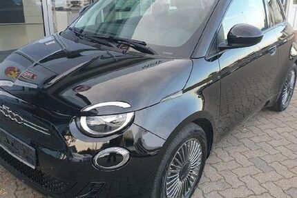 Fiat 500e 7.646 km 16.900 &euro; Kleinkitzighofen-Lamerdingen 86862