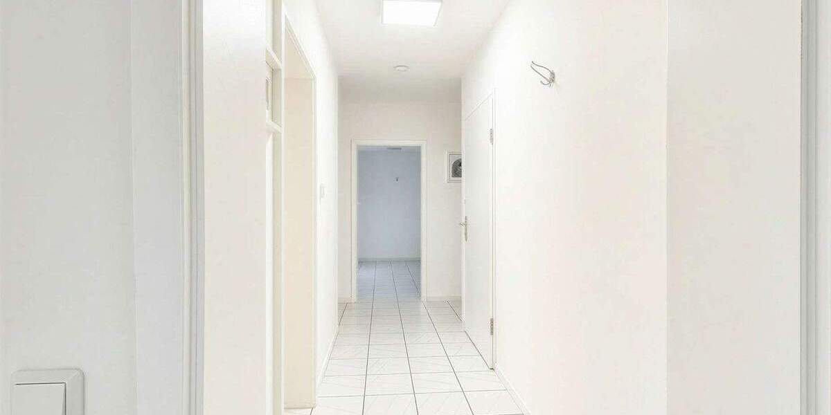 Etagenwohnung Ruppichteroth Schönenberg - 5 Zimmer, 143 m&sup2;, 319.000&euro; | Angebot:25864944