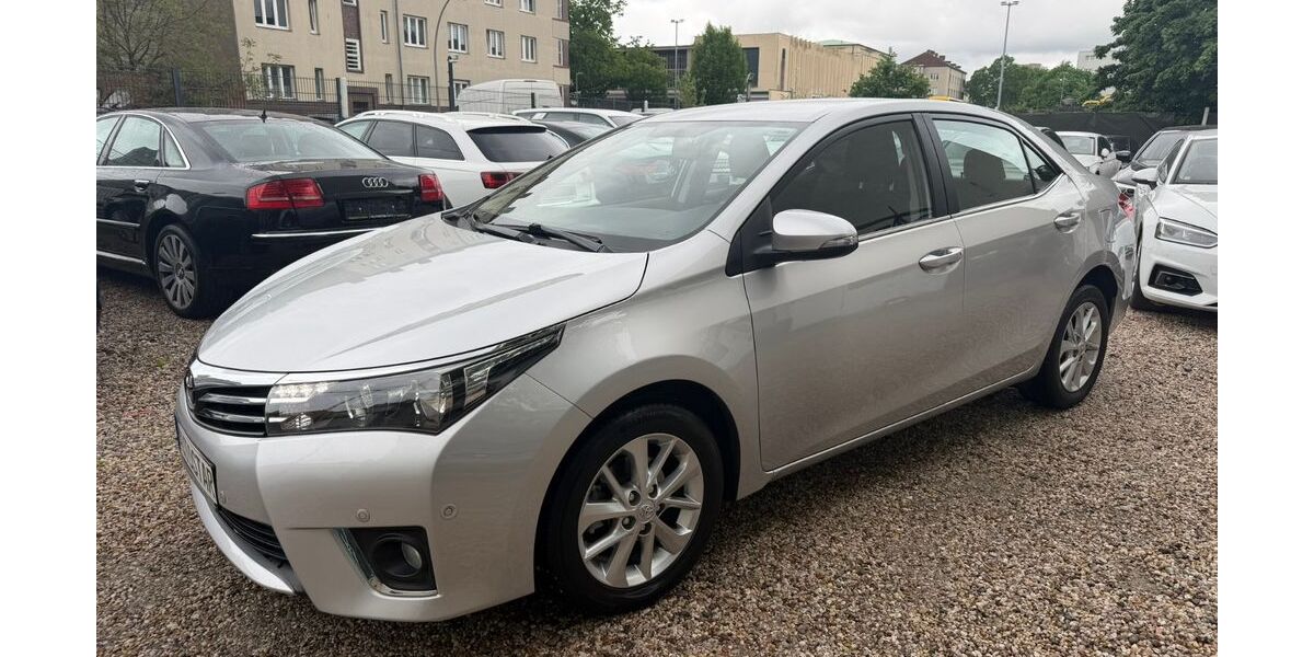 Toyota Corolla 125.000 km 11.950 &euro; Berlin 12347