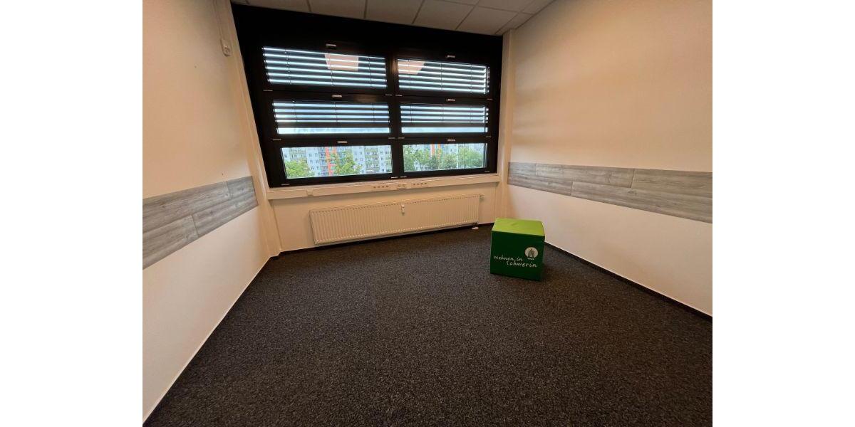 Gewerbeobjekt Schwerin Gartenstadt - 1.015&euro; | Angebot:22140386