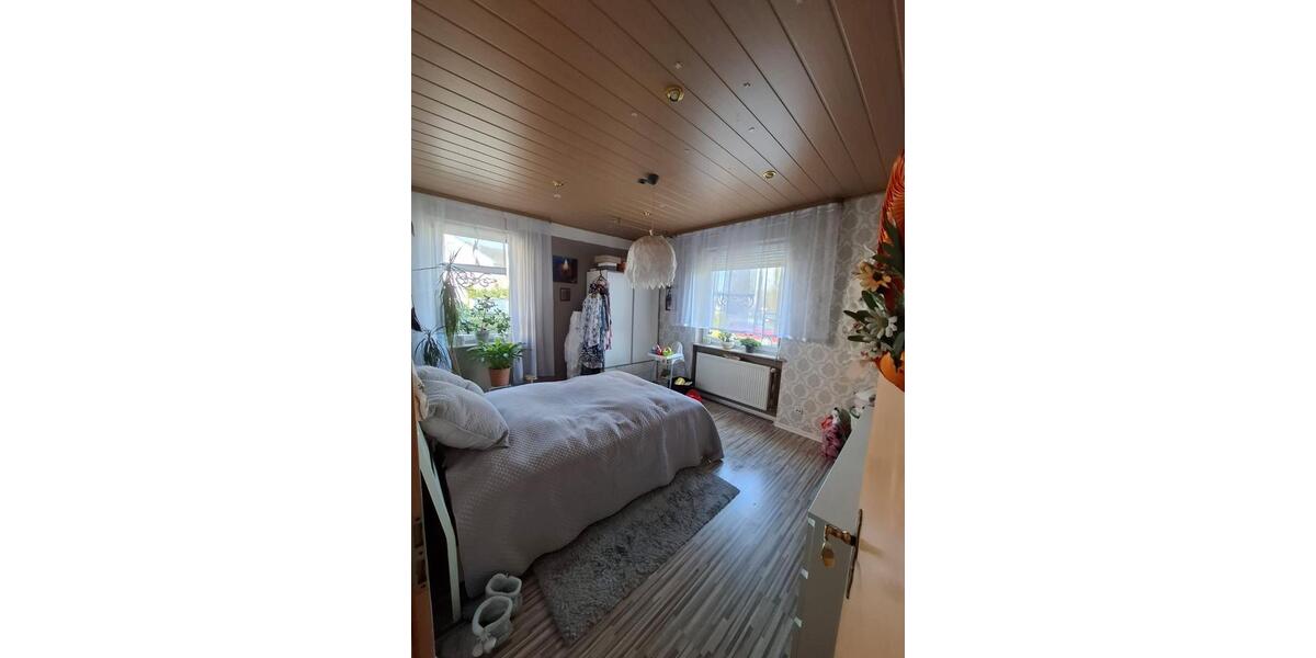 Doppelhaushälfte Wächtersbach - 6 Zimmer, 136 m&sup2;, 293.000&euro; | Angebot:26059591
