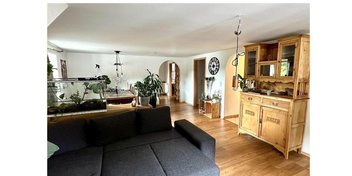 Dachgeschoßwohnung Rehlingen-Siersburg Siersburg - 3.5 Zimmer, 99 m&sup2;, 720&euro; | Angebot:26356247