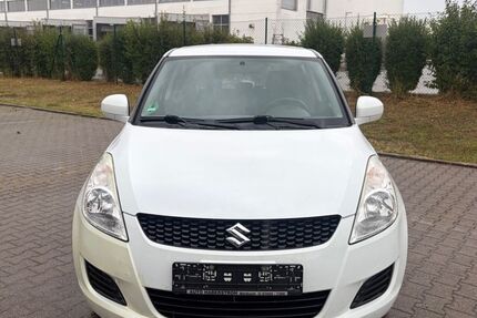 Suzuki Swift 98.000 km 6.490 &euro; Donaueschingen 78166