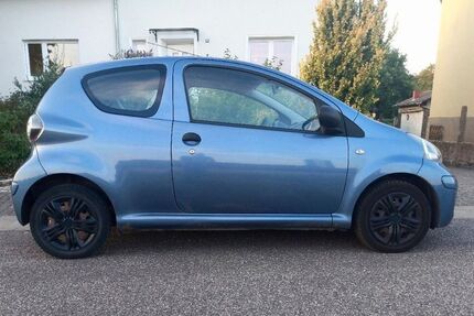 Toyota Aygo (X) 225.000 km 700 &euro; Wallerfangen 66798