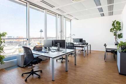 Büro in München 2.059 € 69 m²