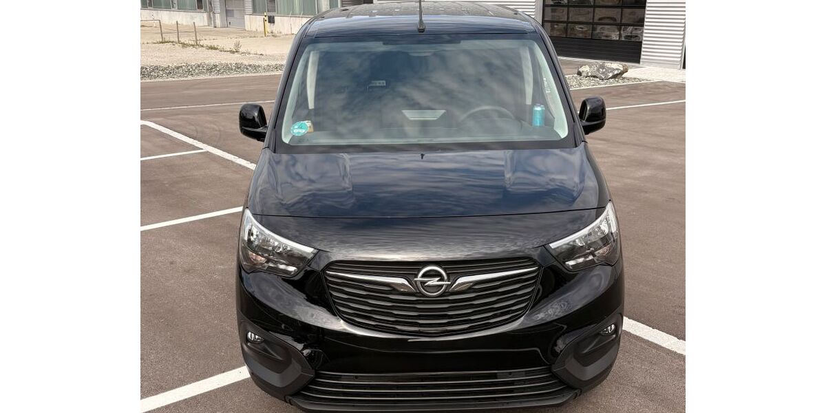 Opel Combo 36.900 km 16.700 &euro; Kaufbeuren 87600