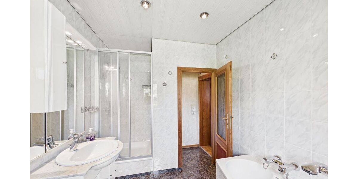 Wohnhaus mit großer Werkstatt in FürstenwaldeSpree - Einfamilienhaus Fürstenwalde/Spree Spree | Angebot:26688649